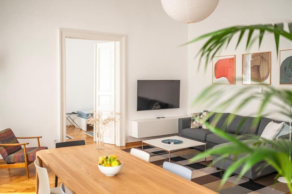 Apartment Herzer Zagreb Eksteriør billede